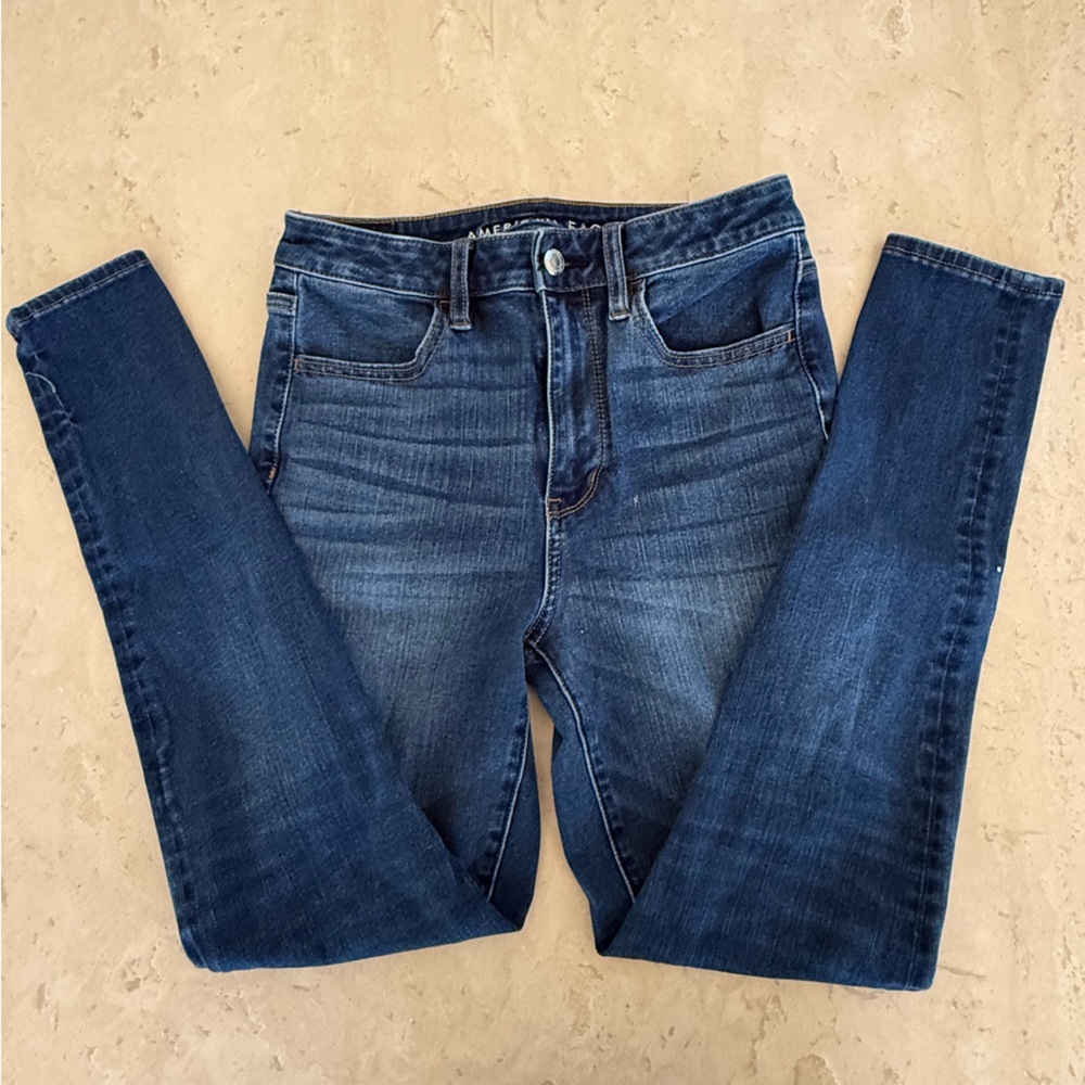 American Eagle Outfitters Dark Blue Skinny Hi-Rise Jeans Size 6